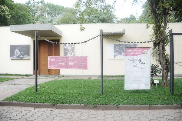 Fachada externa do Museu de Biologia Professor Mello Leitão em Santa Teresa